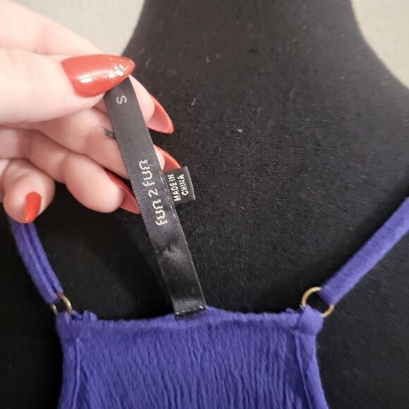 Fun2fun Anthropologie Tank Top blue embroidered - Picture 6 of 7